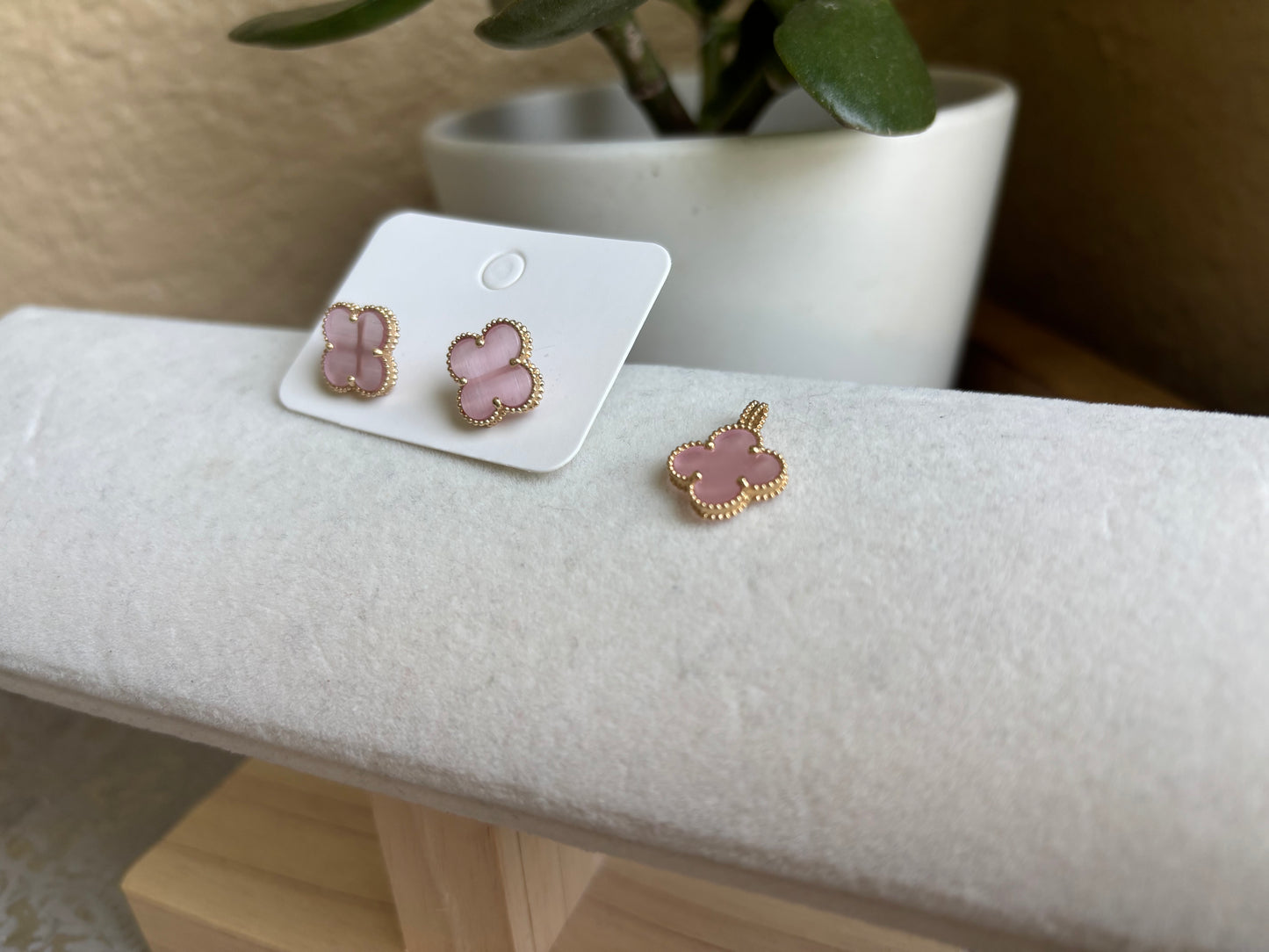 18K Real Gold Pink Opal