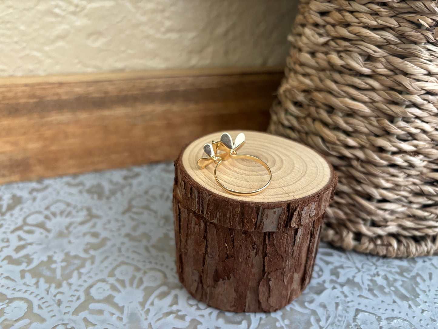 18K Real Gold ring Sz 7