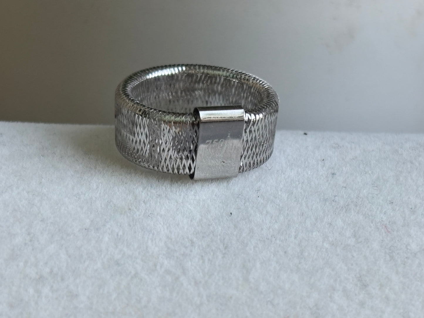 18K Real Gold Ring