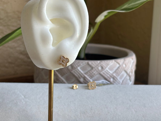 18K Real Gold Stud